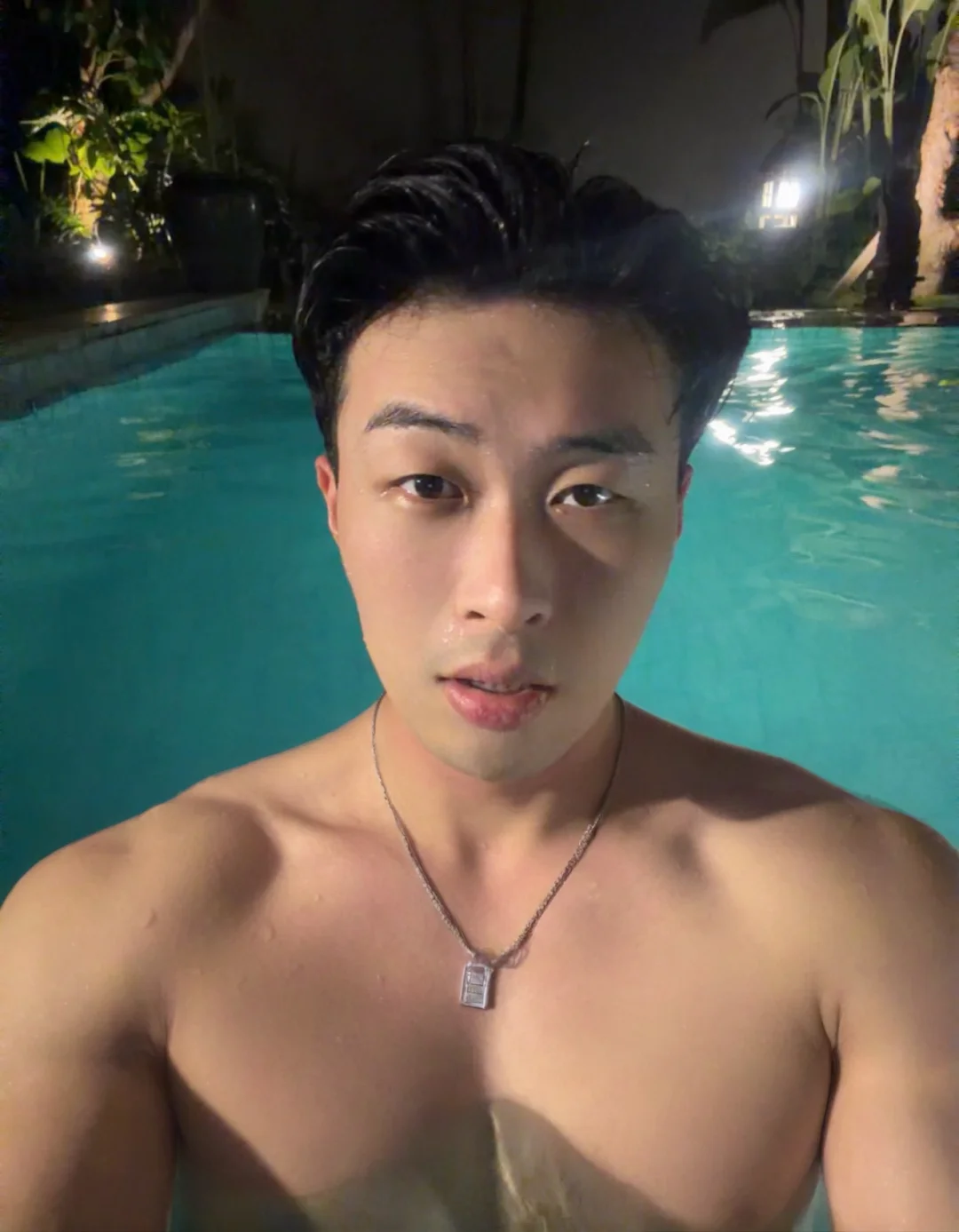 🏡刚交的游泳搭子🏊🏻‍♂️