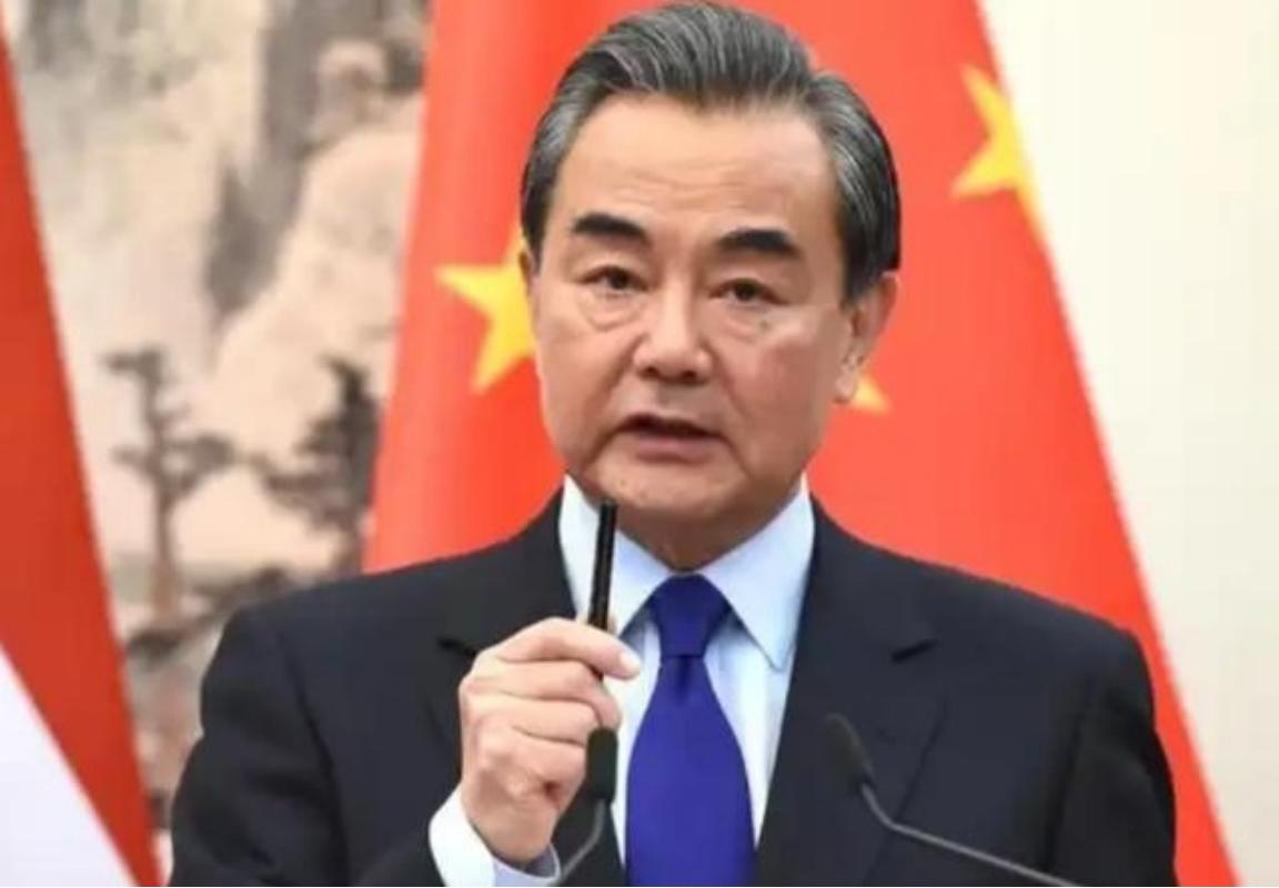 40000人阵亡，100艘战舰会被击沉？美媒表示，台海开战解放军伤亡惨重，大陆在