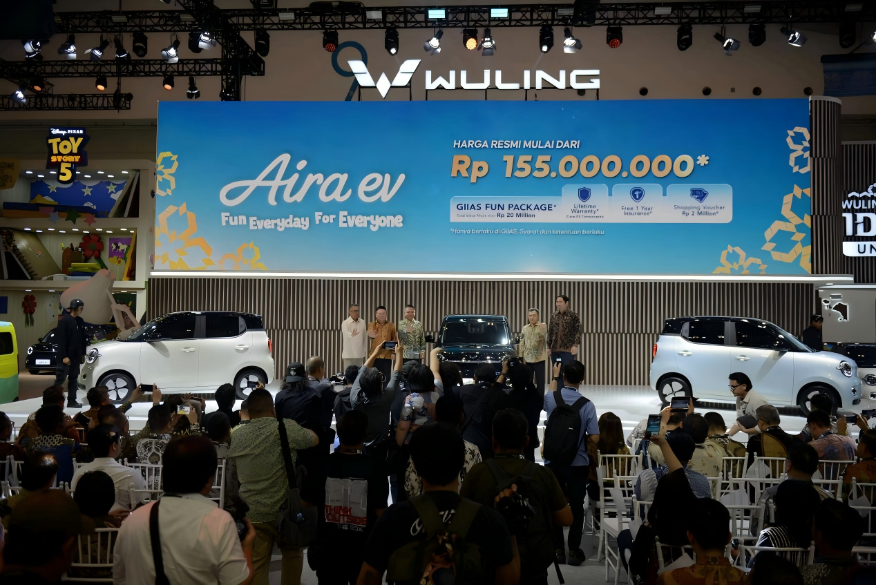 上汽通用五菱宣布五菱代步车用户将突破 300 万，真牛 