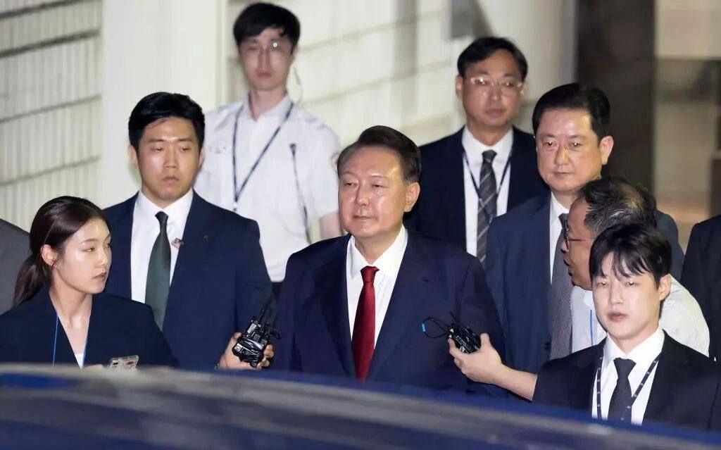 韩国特检组：对尹锡悦的调查再延长30天

韩国前总统尹锡悦深陷调查漩涡！负责调查