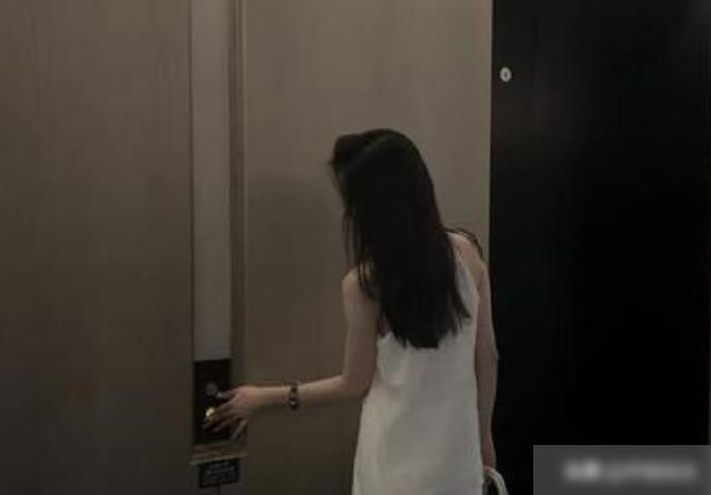 北京，一男子每天需要工作24小时，连轴转的作息让他没空跟女友正常相处。据报道，事