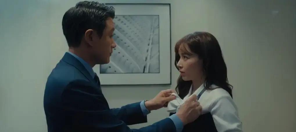 那张写着“每月加班不超36小时”的废纸，现在在哪家公司的碎纸机里？
每次看到这种