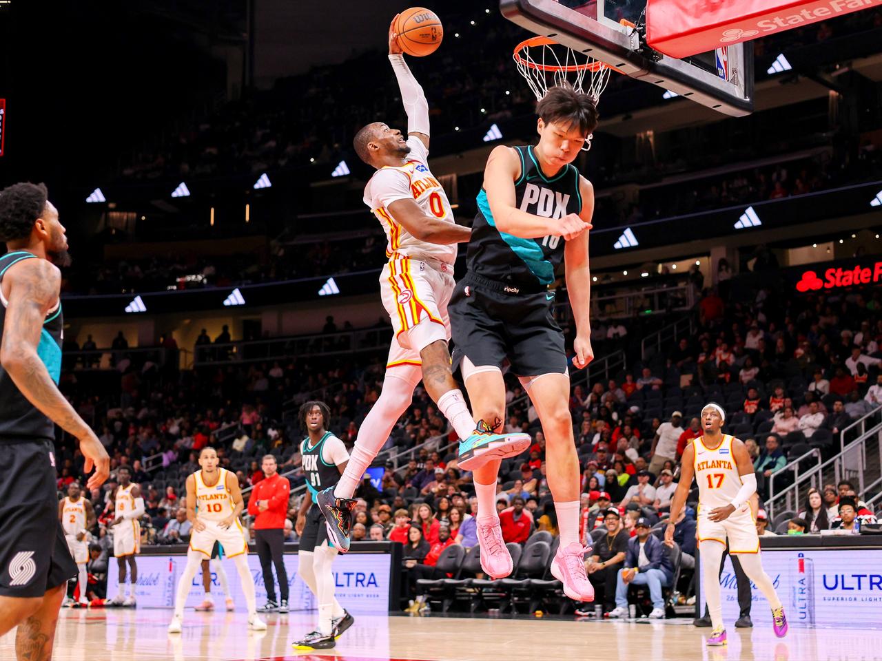 杨瀚森登场近6分钟，他还在打磨防守预判能力

杨瀚森今天打了5分钟47秒，得到1