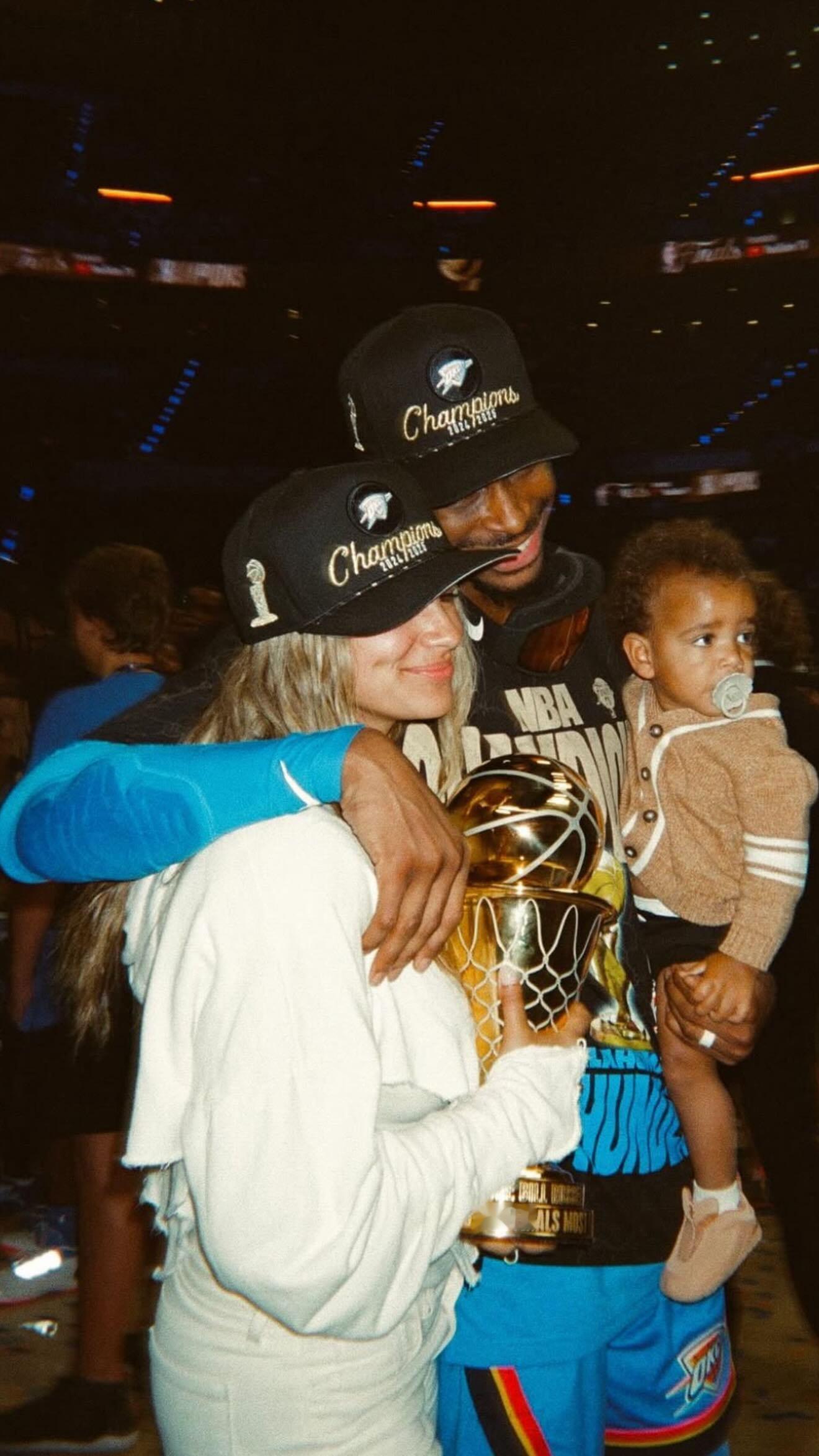 老婆生日，SGA：雷霆双加时战胜火箭亚历山大mvp成色真足啊 ​​​