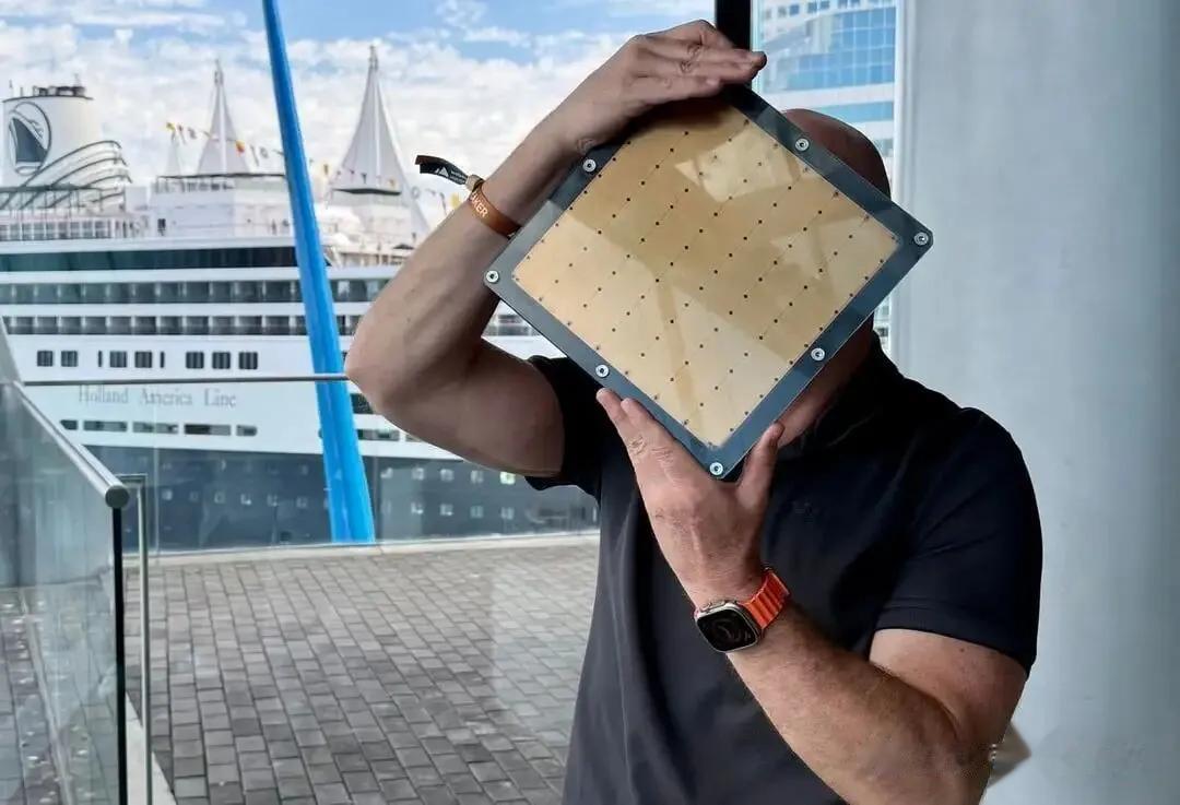 黃仁勛200億美元帶走「TPU核心班底」