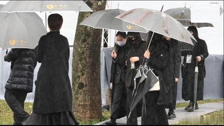 阿雅说具俊晔是最懂大S的阿雅在2026年2月3日发布的悼念长文中，通过具俊晔为大