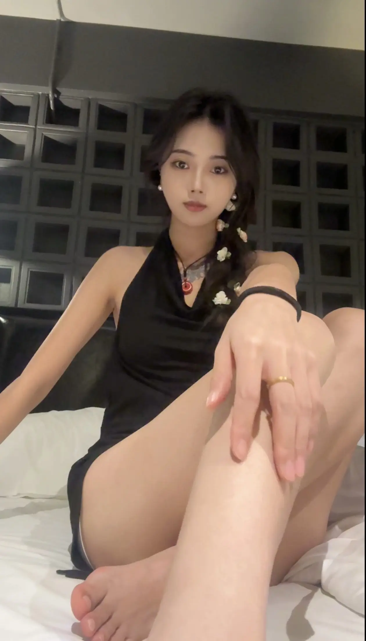 对任何人过分期待都是一件危险的事