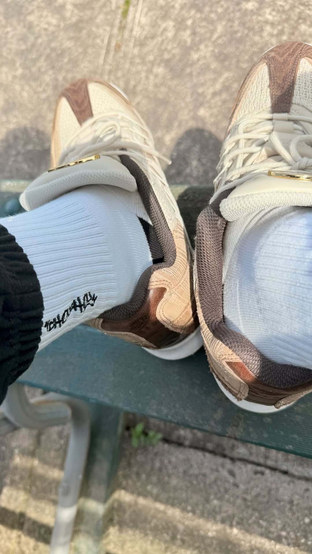 杰伦分享今日上脚穿搭