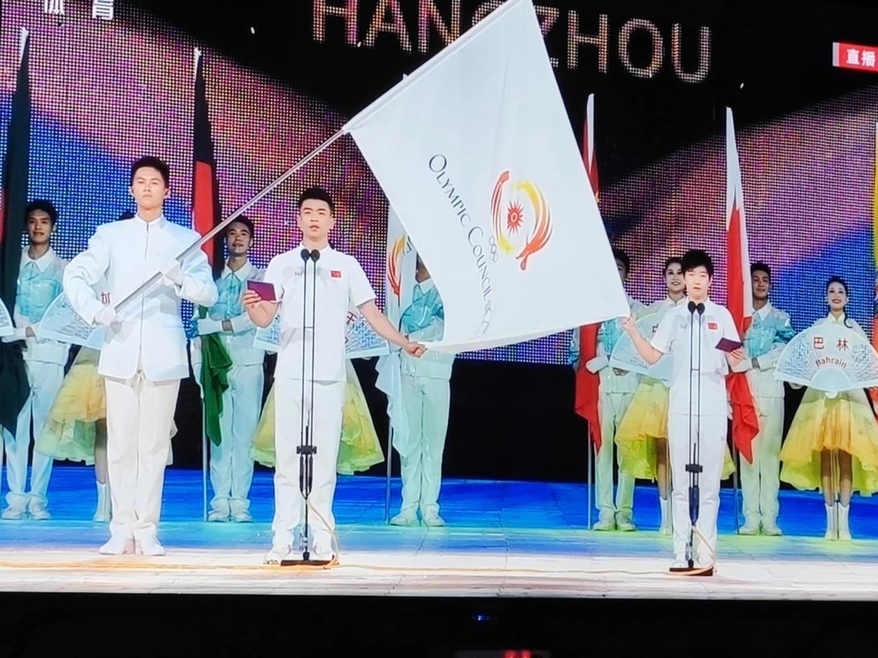 看莎莎多苗条！杭州亚运这场面太激动！太美丽！太震撼！