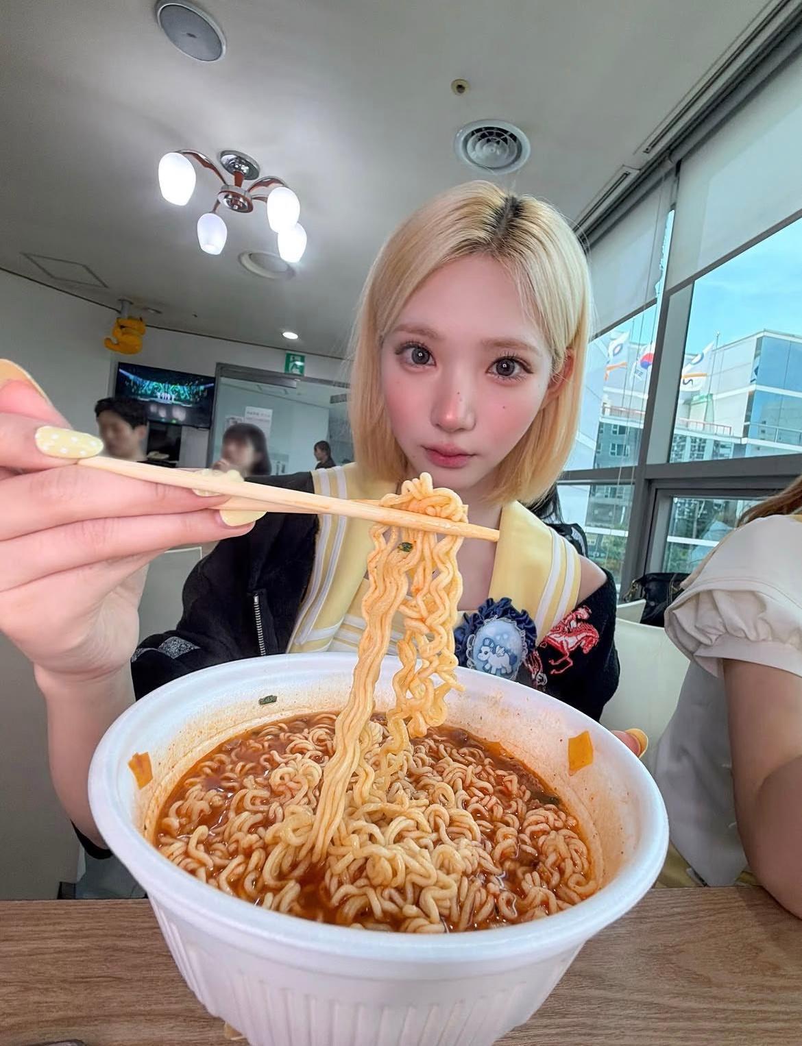 呀，要好好吃饭！ ​​​