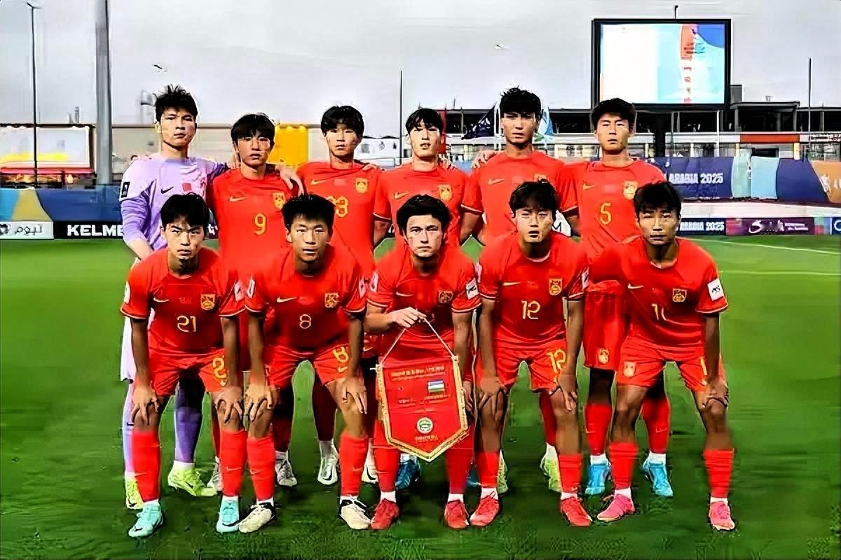 ：
 
1. 球队备战与管理严重缺位：多届国少备战缺乏系统性，像2025届因球员