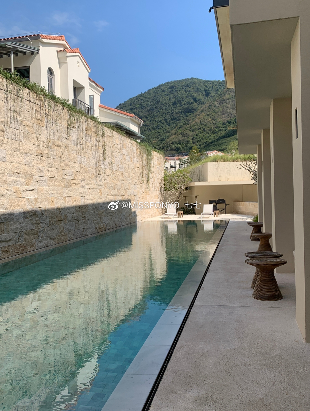 在盛夏来临之前风都是温柔的🌿#今天穿什么##时尚穿搭##瑜伽裤##背心##OO