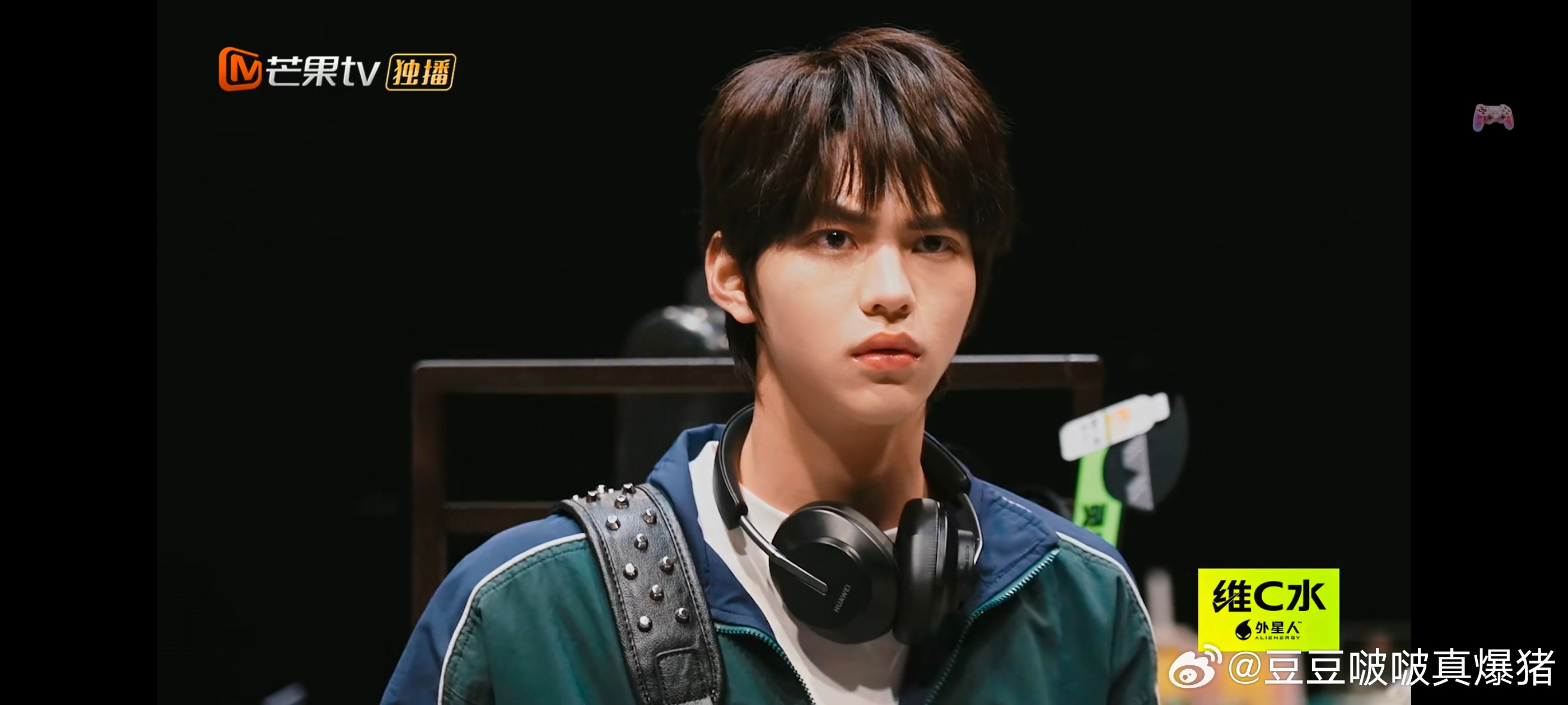 我去，帅哥你谁 