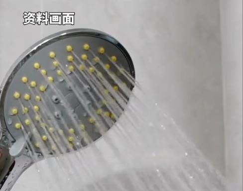 “悲剧还是发生了！”近日，湖南长沙，一女子进入冬季后依然坚持每天洗澡，这天他在家