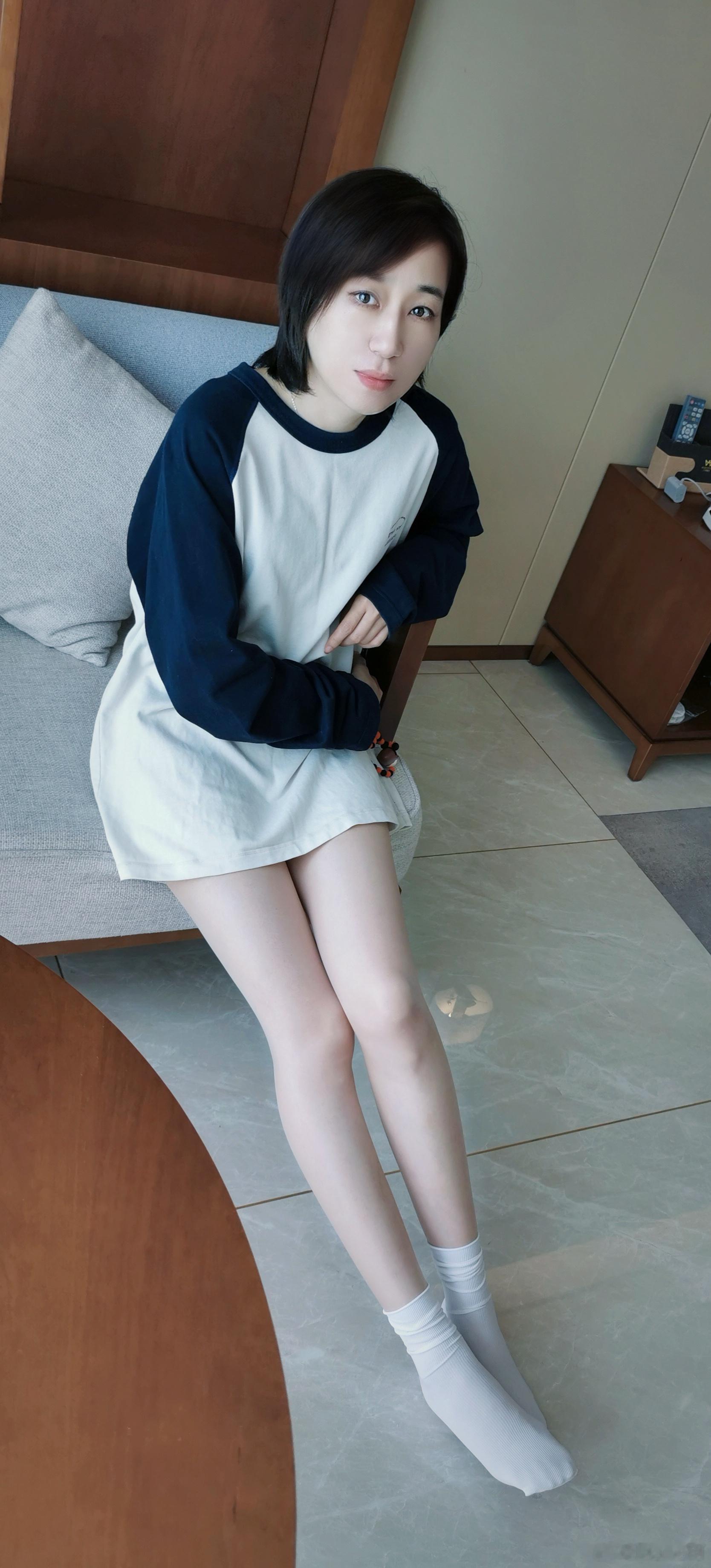 ttmilano[超话] 晚安💤大长腿 ​​​