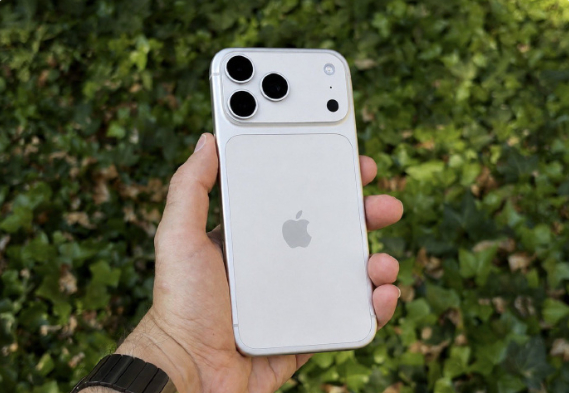 iPhone18Pro或温和涨价 小幅涨价几十美元多数人可以接受 苹果为稳住销量