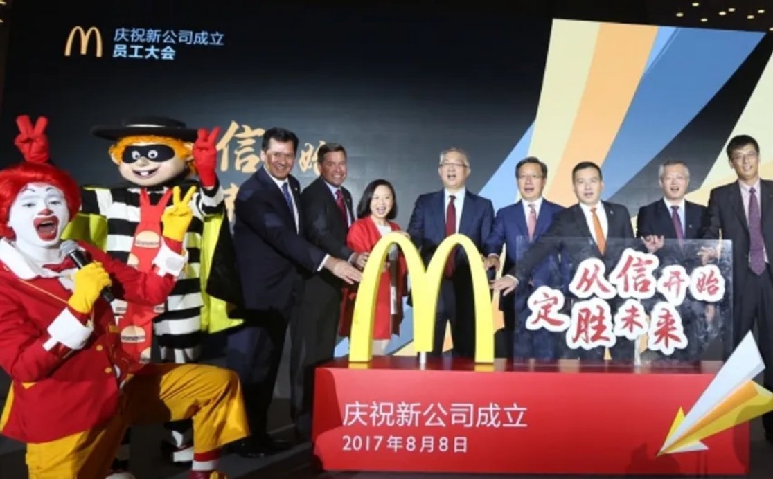 为什么现在没人提“外资撤离”“工业转移”“越印崛起”了？我说个案例大家就懂了！麦