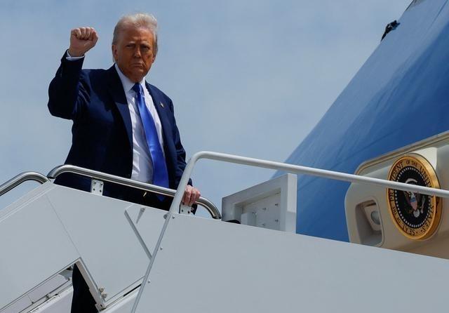 中方对特朗普企图窜台的挑衅直接下达了断交封杀令！很多人以为，北京还会隔着海峡中线