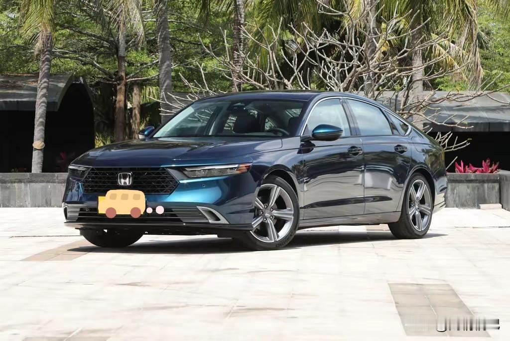 雅阁和凯美瑞，开着舒服这点真不一样
 
咱就不整那些官话套话了，直接掏心窝子聊。