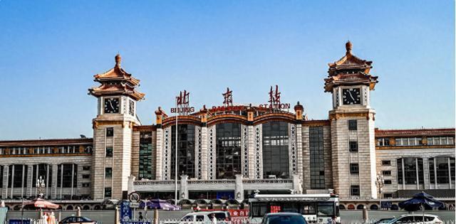 在中国绵延五千年的历史中，王朝更替如潮起潮落，而每一次动荡，总有几处土地因战略之