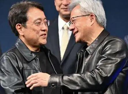 日本是真的绷不住、彻底急了！
 
日媒直接高调发文宣战：集结全国顶尖力量，全力研