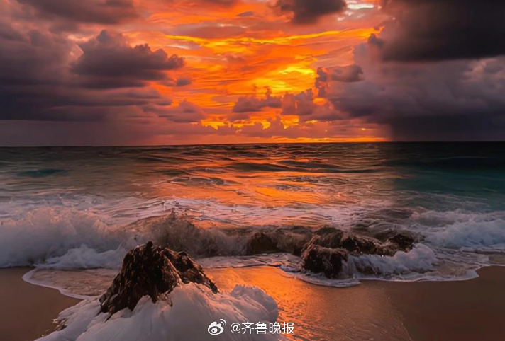给自己以简单，给身边人以温暖，不负时光不负己。#晚安#