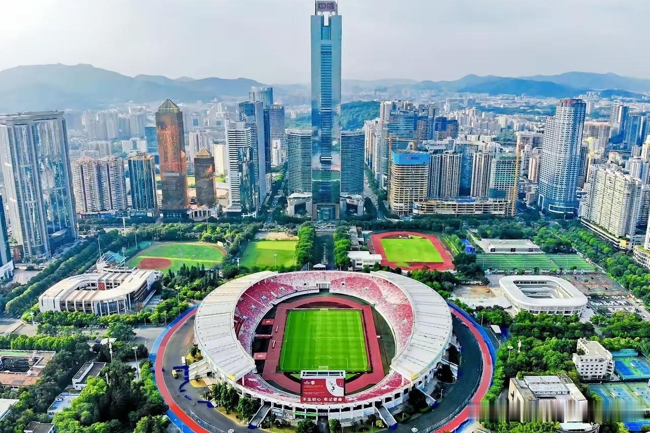国足11月份的国际邀请赛的对手定下来了，他们分别为巴林和马来西亚！

国足在20