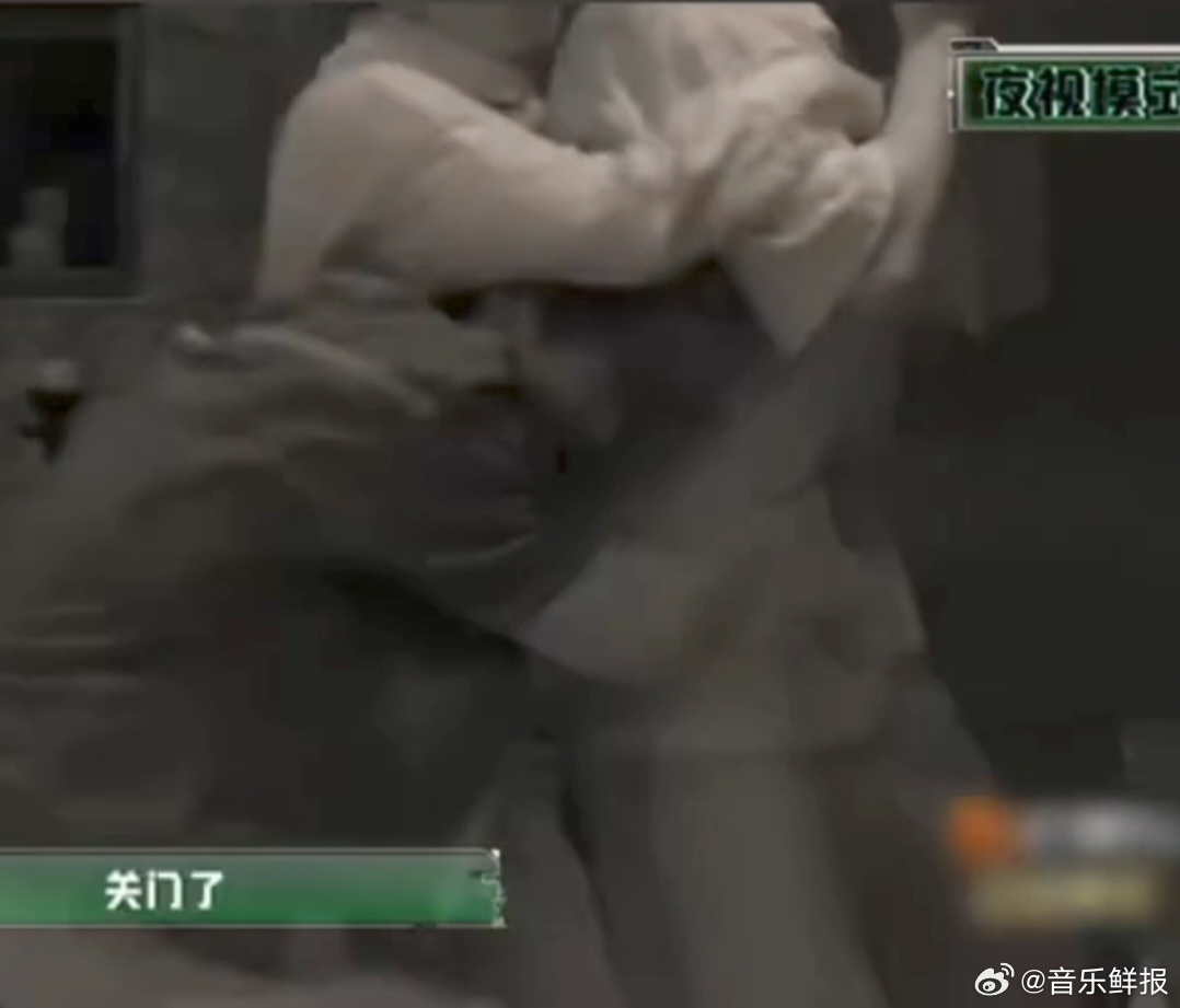 密室大逃脱 我的评分：密室大逃脱陈哲远密逃四怂能吵吵绝不动腿密室大逃脱节目组挖到