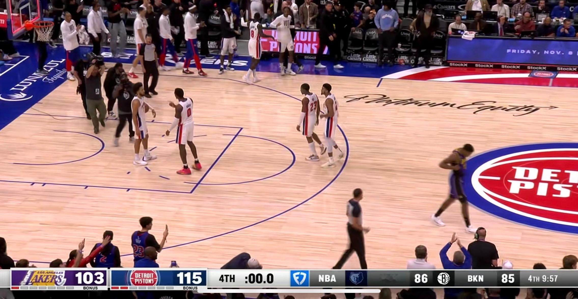 #湖人vs活塞#湖人103:115不敌活塞，最近四个客场输了三场[允悲]#NBA
