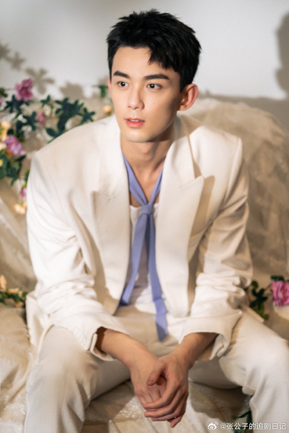 吴磊顾家好男人吴磊承认自己是顾家好男人活动现场粉丝大合唱式喊顾家好男人，吴磊听到