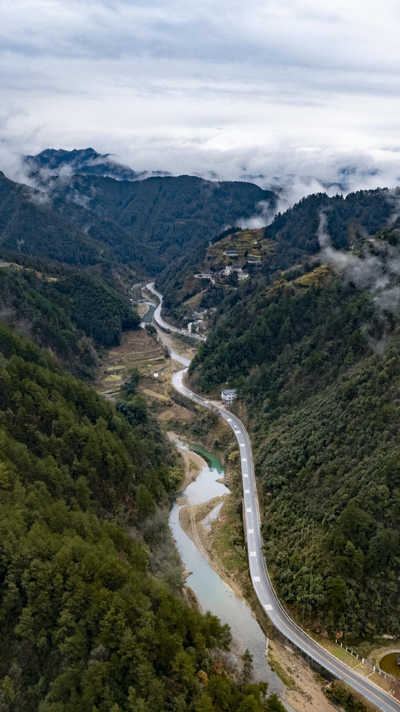 243国道 风光摄影 婚礼跟拍雷山县