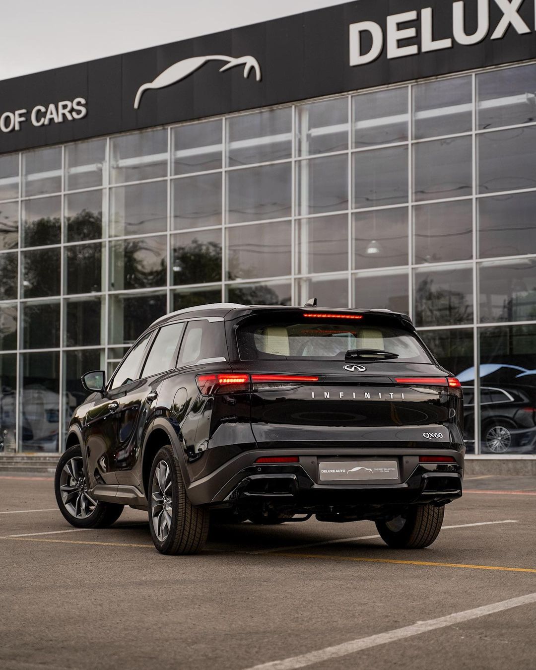 英菲尼迪 QX60 ​​​