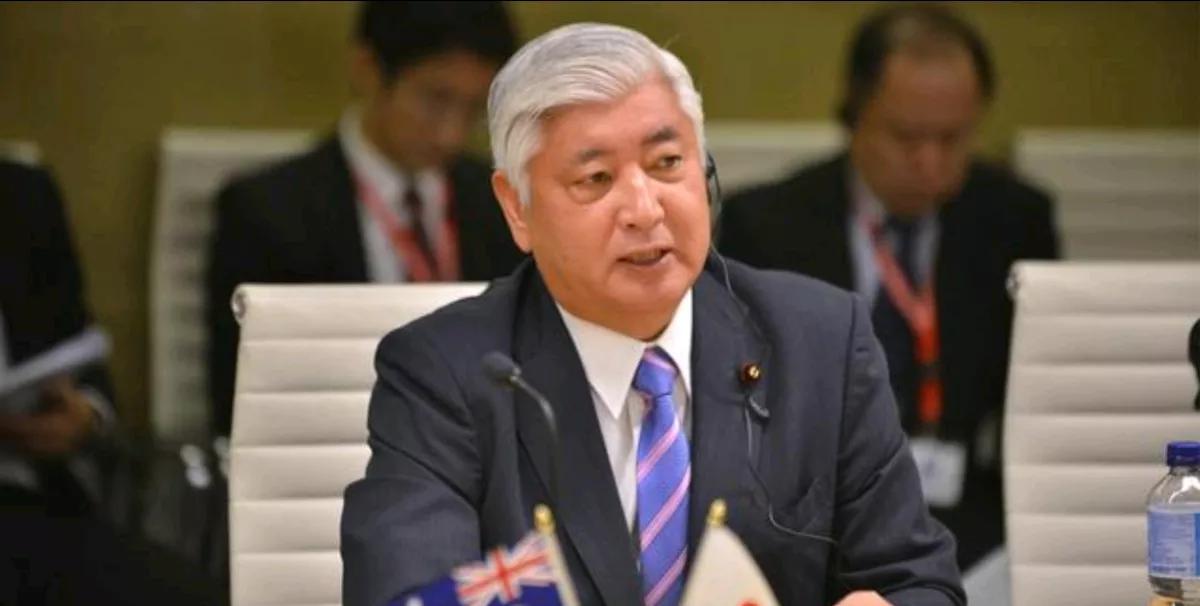 共同社消息，当地时间13日，日本防卫大臣中谷元宣称，防卫省已向内阁提交申请，计划