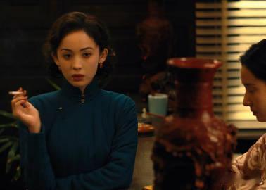 娜扎眼技进步娜扎演压迫感一个眼神就够了 不得不说娜扎的眼技真的进步了非常多，这个