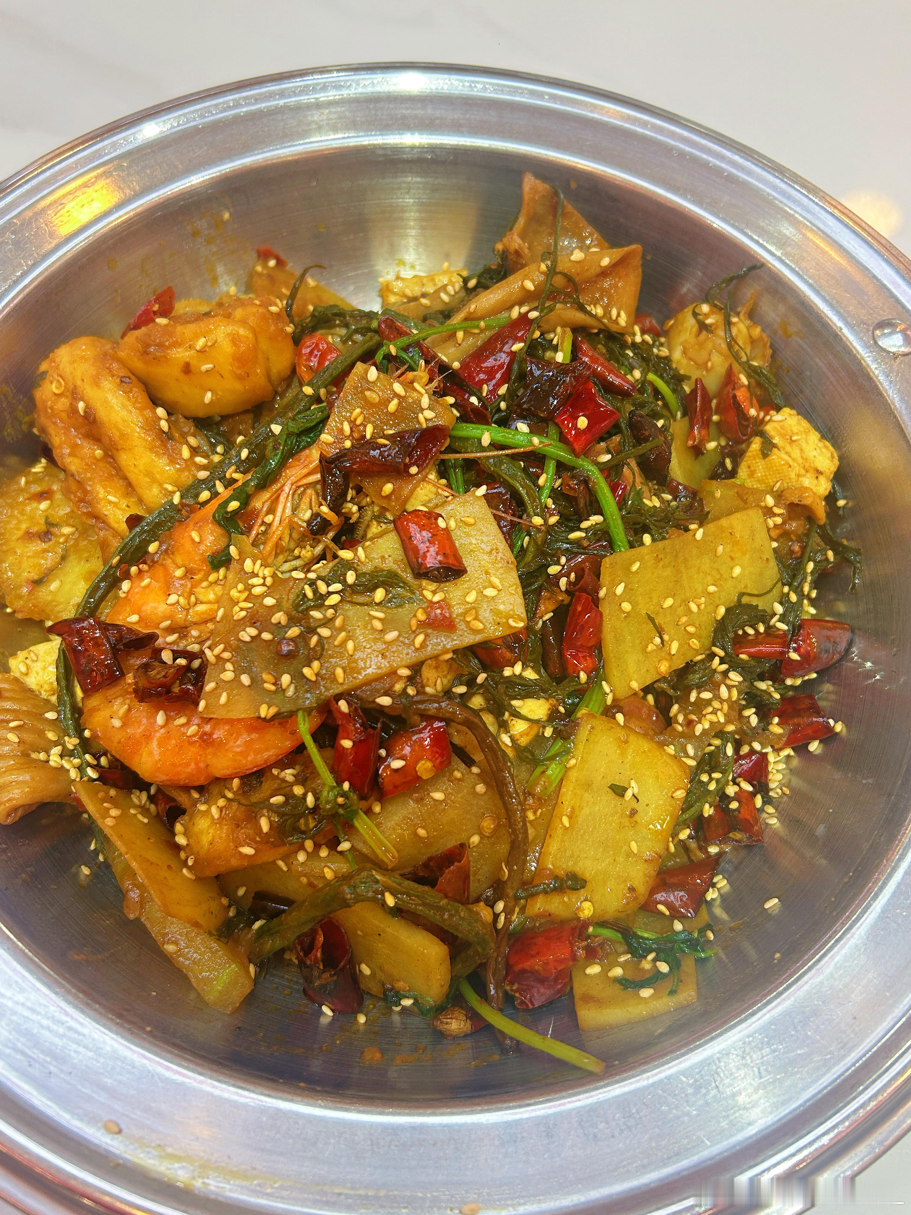 麻辣香锅🍲就爱这口。辣过瘾。 