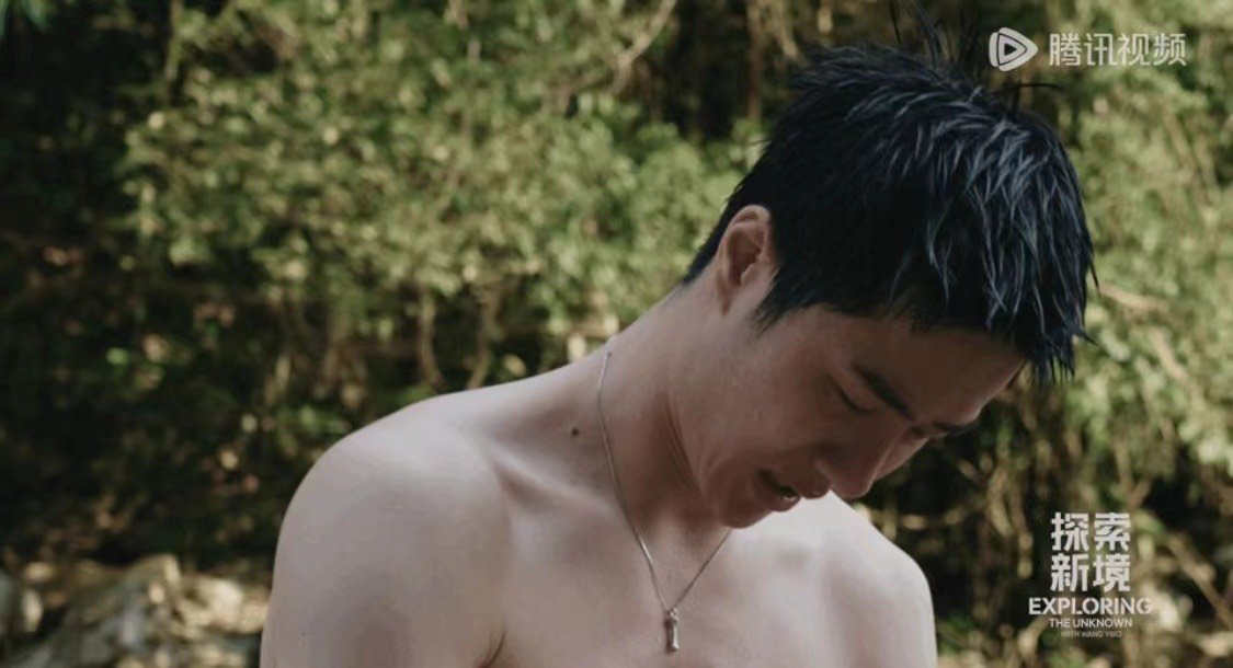 #王一博降温把我看热了##王一博被蚂蟥连咬三口# 一博被蚂蟥咬了三口，想想都可怕