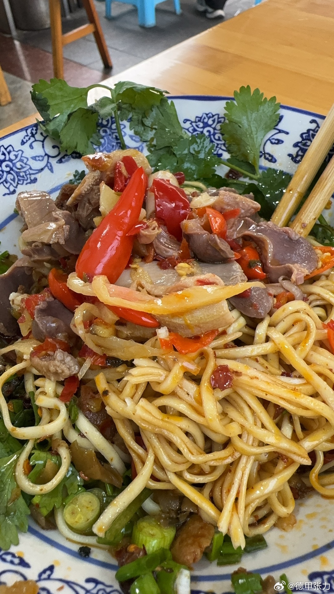 跟着川超游四川，又解锁了一座城，我在四川去过的第十座城市：自贡～一直想来自贡看看