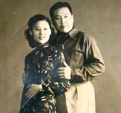 1936年，袁世凯的女儿大婚，进入洞房后，新郎兴致全无，怒骂新娘：“你个残花败柳