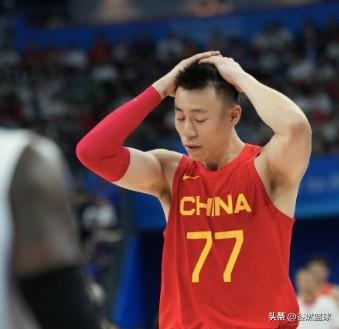 2023年杭州亚运会是中国球篮球迷难忘的痛。主场作战的中国男篮原本希望在家门口用