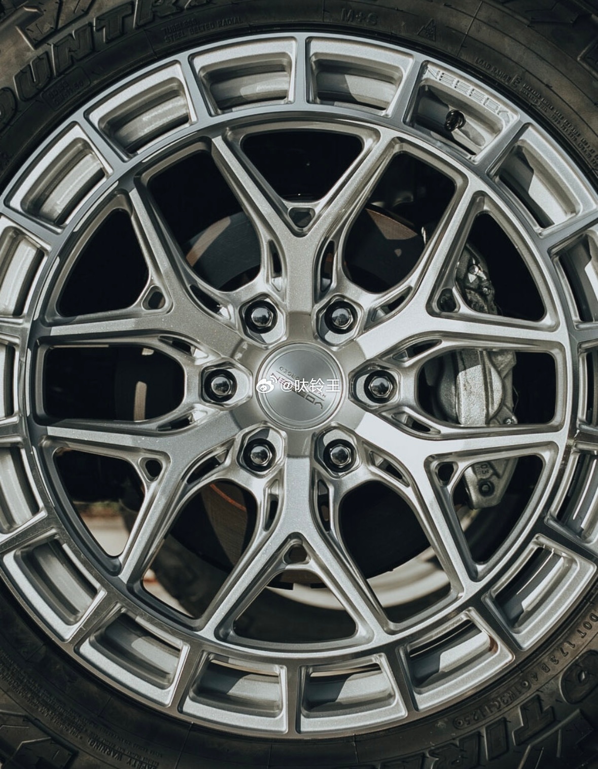 越野也很带劲啊、VOSSEN 🤩 ​​​