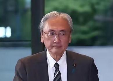 中日关系越来越难缓和，不是咱们不想压事儿，而是日本太喜欢搞事情，继“叫嚣”中国被