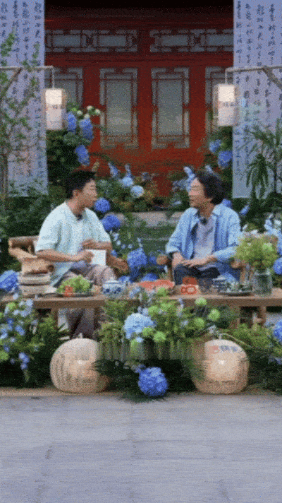 刘震云说杨迪你开玩笑还少吗 杨迪问刘震云开玩笑的度把握的行吗听杨迪讲述和刘震云相