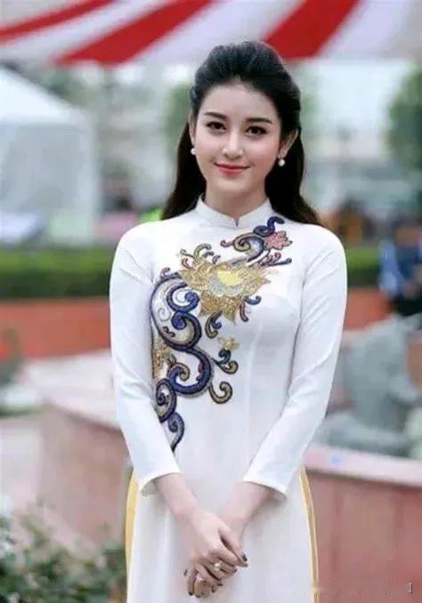 第二次世界大战结束后，日本作为战败国，面临着对曾经侵略过的亚洲国家进行战争赔偿的