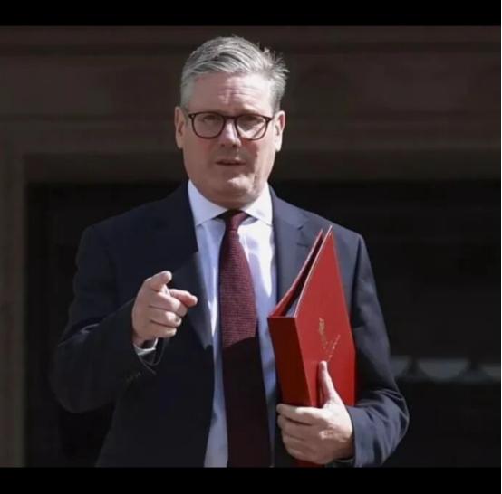 俄罗斯一位总裁向中方发出提醒，英国首相访华预计会引发灾难性后果？俄罗斯直投基金总