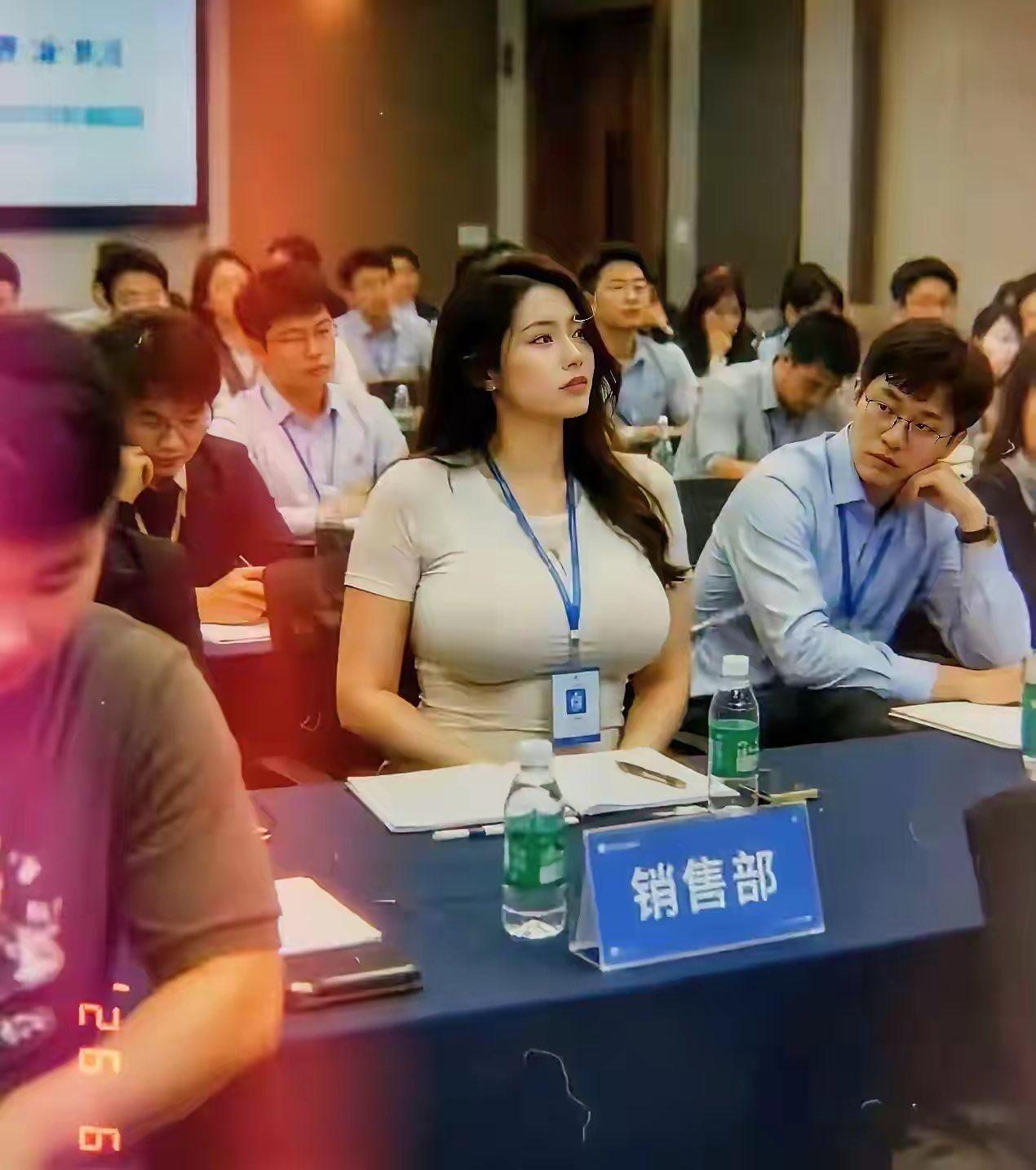 销冠的实力，
就是这么的朴实无华。