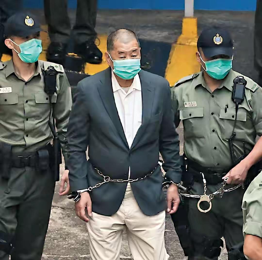 黎志英这次被定罪，肯定牢底坐穿。英国首相斯塔麦会不会像1840年那样派兵攻打香港