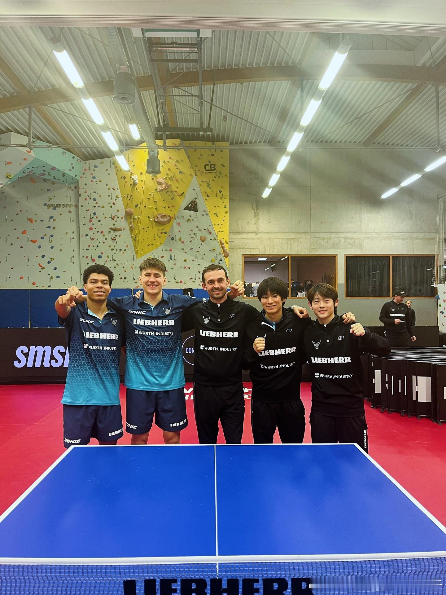 2025-2026赛季德国杯¼决赛：奥克森豪森三比二穆尔豪森 晋级半决赛户上隼辅