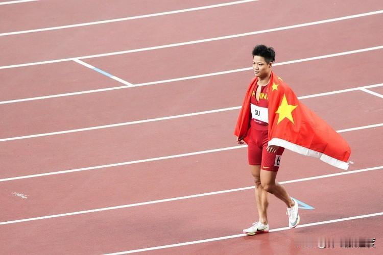 百米一个时代即将落幕！苏炳添能带着金牌离开吗

北京时间11月20日，全运会男子