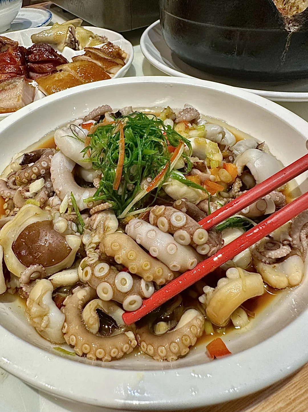 在上海！排队128分钟。。好吃的醉鸡煲吃到了！