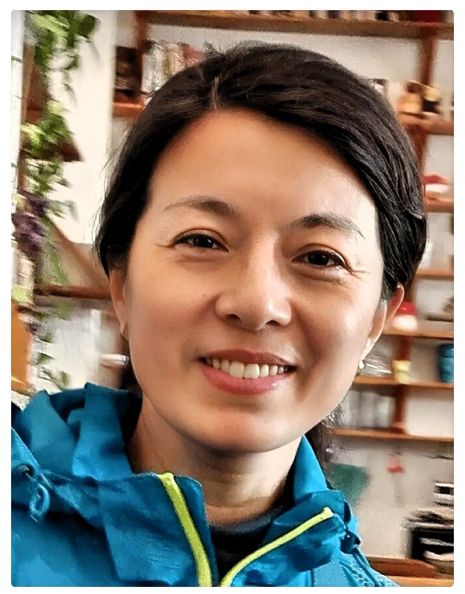 你可以说电影烂，
也可以说动画制作粗糙，
但唯独有一点，你喷不了，那就是他妈妈做